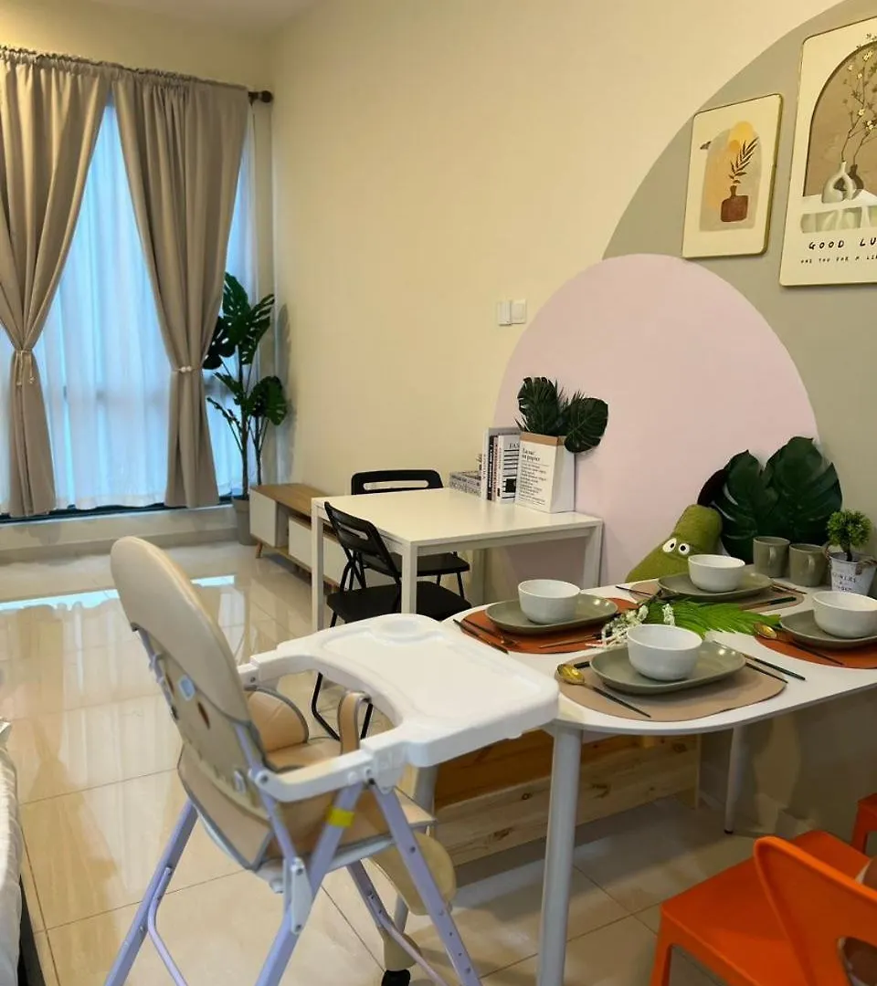 Sks 1-4 Pax, Ciq, Baby Friendly Apartment Johor Bahru 0*,